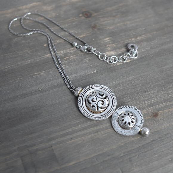 Brighton Spin Master Reversible Pendant Necklace Silver Plated 16-18" Disks - Picture 5 of 6